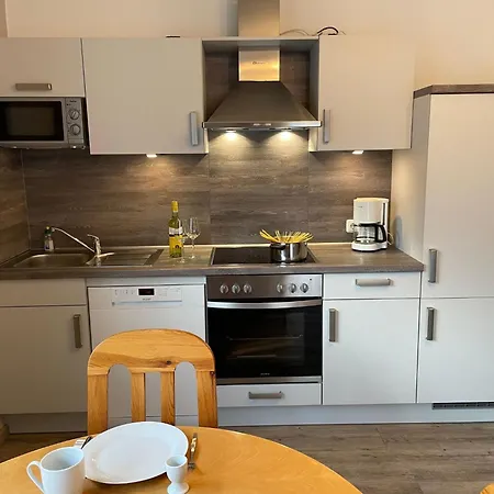 Lejlighed Helle Erdgeschosswohnung Mit Sonniger Terrasse By Interhome Carolinensiel